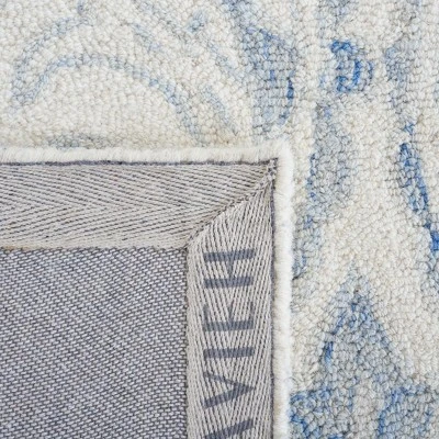 Micro-Loop MLP532 Hand Tufted Area Rug - Safavieh 7 Micro-Loop MLP532 Hand Tufted Area Rug - Safavieh - Image 5