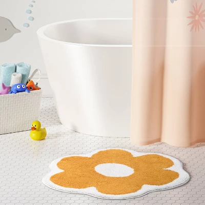 Flower Kids' Bath Rug - Pillowfort™ 3 Flower Kids' Bath Rug - Pillowfort™
