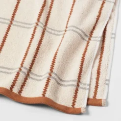 Modern Plaid Towel - Threshold™ 7 Modern Plaid Towel - Threshold™ -Selected Home Furnishings Store GUEST 135d8423 ff0b 411a 9f91 ae573c348641