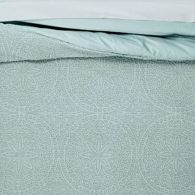 Matelasse Medallion Comforter & Sham Set - Threshold 5 Matelasse Medallion Comforter & Sham Set - Threshold - Image 3
