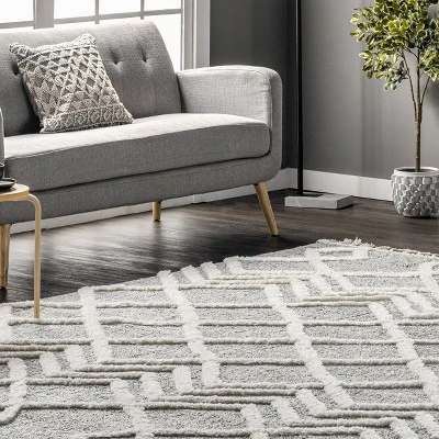 NuLOOM Wylde High Low Soft Shaggy Diamond Moroccan Tassel Area Rug 10 NuLOOM Wylde High Low Soft Shaggy Diamond Moroccan Tassel Area Rug - Image 8