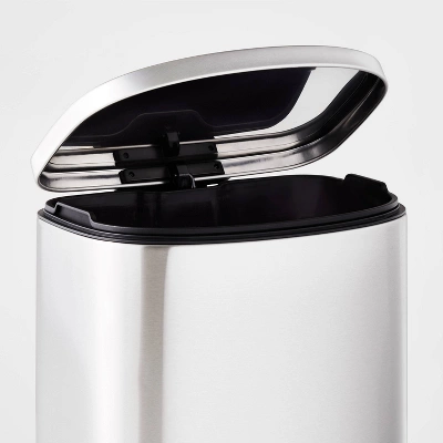 45L D Shape Step Trash Can - Brightroom™ 4 45L D Shape Step Trash Can - Brightroom™ - Image 2
