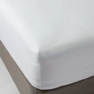 300 Thread Count Ultra Soft Fitted Sheet - Threshold 3 300 Thread Count Ultra Soft Fitted Sheet - Threshold