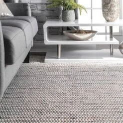 NuLOOM Handmade Jenson Tassel Area Rug 8 NuLOOM Handmade Jenson Tassel Area Rug -Selected Home Furnishings Store GUEST b3a180f9 0641 4e86 8f53 9de7081d052f