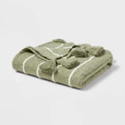 Tasseled Boucle Bed Throw - Threshold™ 10 Tasseled Boucle Bed Throw - Threshold™ -Selected Home Furnishings Store GUEST de8e09f1 711b 4f25 a02a af1cf198db4d