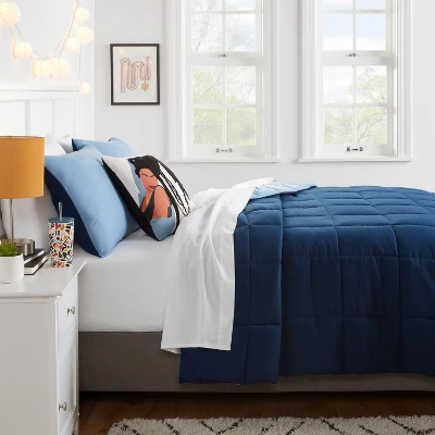 Reversible Microfiber Solid Comforter - Room Essentials™ 4 Reversible Microfiber Solid Comforter - Room Essentials™ - Image 2